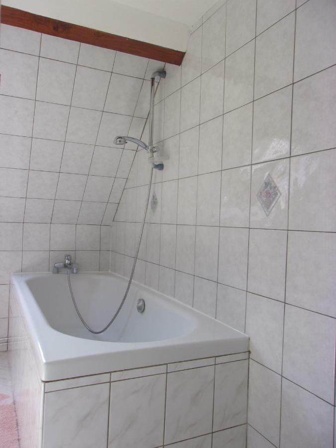 Gite A La Campagne Cressonsacq Exterior photo